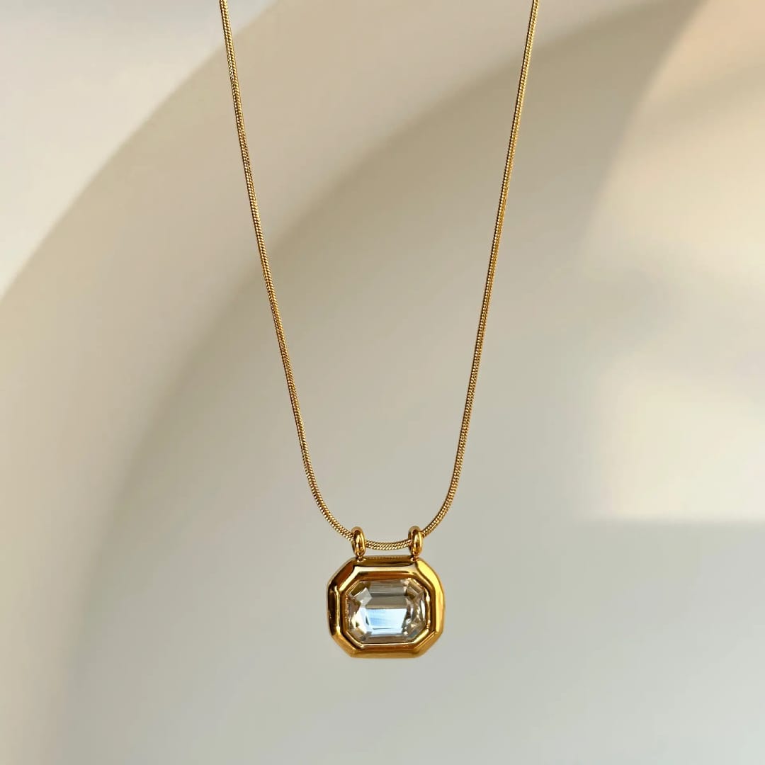 Clear Glow NecklaceClear Glow Necklace