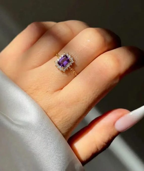Halo Ring